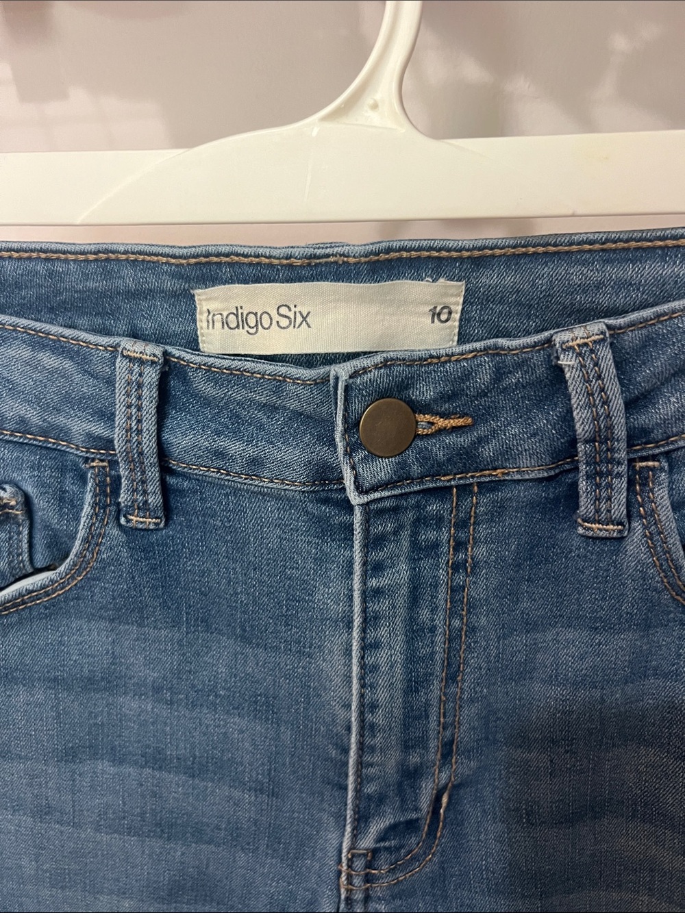 Indigo Straight Leg Jeans in Light Blue Wash - Picture 2 of 3